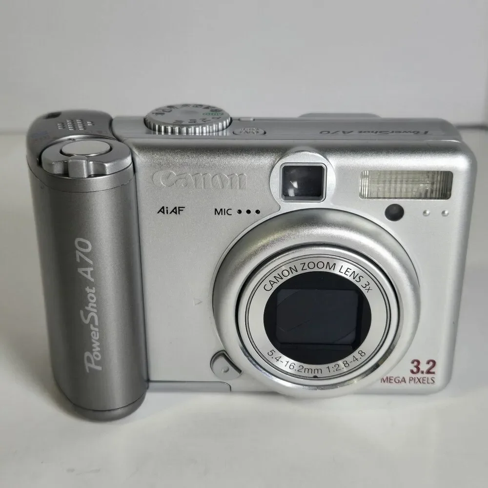 Canon PowerShot A70 3.2MP Digital Camera-  For Parts - As Is